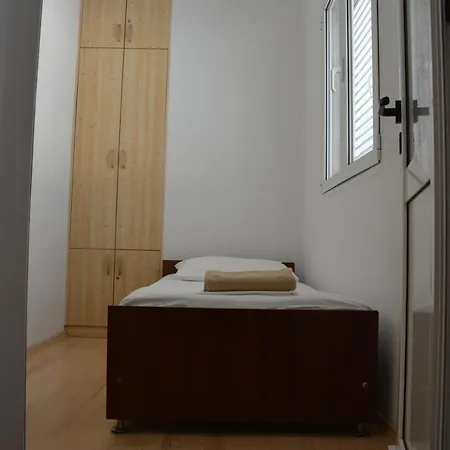 Rusendic * Makarska